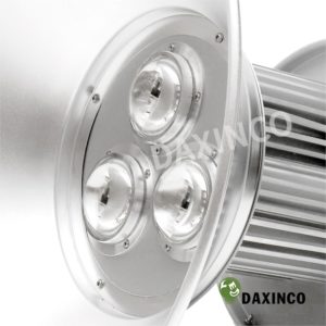 Đèn led nhà xưởng 150w Daxinco kiểu ba trụ 4