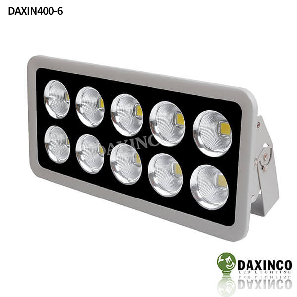 Đèn pha led 400W Daxinco chiếu xa
